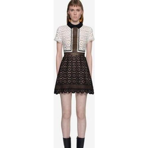 Luxury High Quality 2018 Summer New Arrival Peter Pan Collar Color Block Hollow-out Catwalk Runway Woman Lace Dress