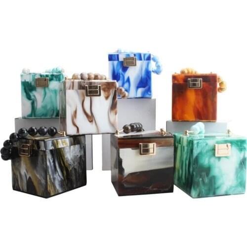 Summer Mini Handbag Womens Acrylic Clutch Evening Bag Box Shape Pearl Chain Wedding Purse Luxury Design 2021 Party Bag