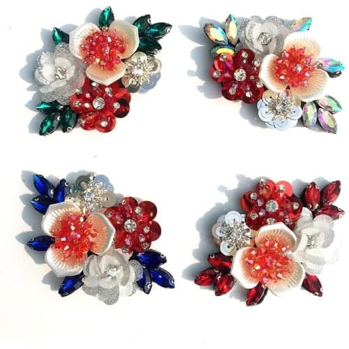 3D Handmade High Quality Flower Sew on Crystal Beaded Patches Hotfix Rhinestone Applique for Bridal Sash Dress Decor Shoes Bags