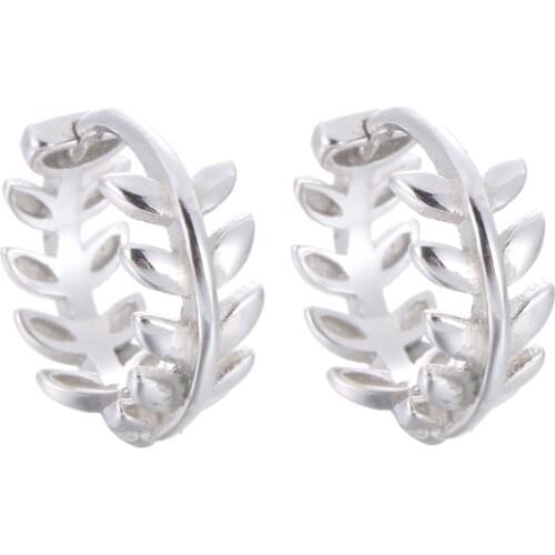 925 Sterling Silver Hot Sale Korean Smooth leaves Earrings Simple Temperament Exquisite Hot Sexy Jewelry Gift For Women