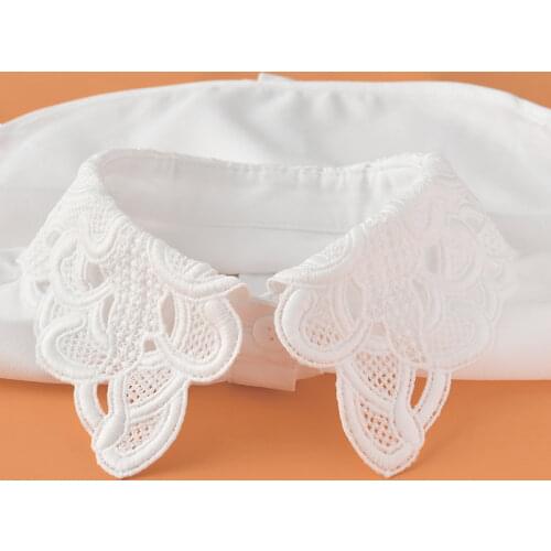 Women New Flower Embroidery False Collar Female Black White Shirt Fake Collar Tie Vintage Detachable Collar Lapel Blouse Top