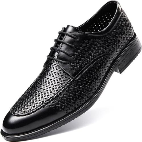 Hollow Business Casual Shoes Mens Shoes Luxury Slip on Moccasins Casual Driving Shoes Men Boat Shoes Male Adult Luxury