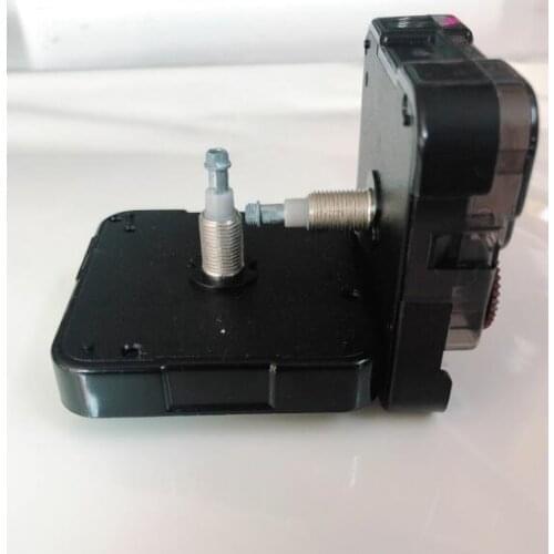 Third-hand quartz clock movement mechanism is golden in color