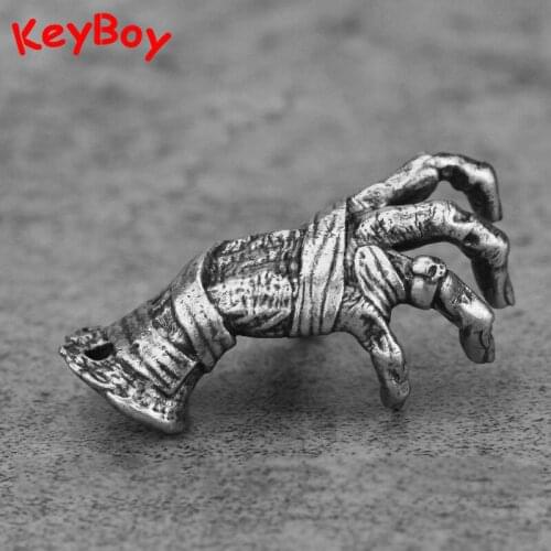 Solid White Copper Metal Devil Hands Creative Pendant for Car Keyring Jewelry Retro Punk Brass Skull Skeleton Head Keychain Gift