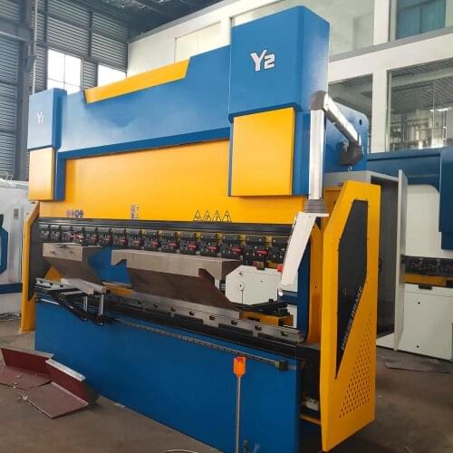 CNC Hydraulic Press Brake with Tooling for Sheet Metal Bending