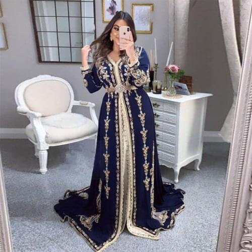 Fashion Moroccan Evening Dress Long 2021 A Line Beaded Embroidered Prom Gown With Long Sleeves Celebrity Women Formal Dresses