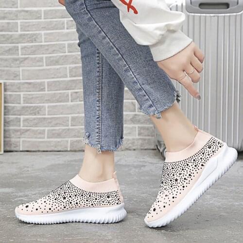 Women Mesh Sports Shoes Lady Slip-on Walking Shoe Breathable Mesh For Comfortable Outdoor Casual Vulcanized Shoes Woman