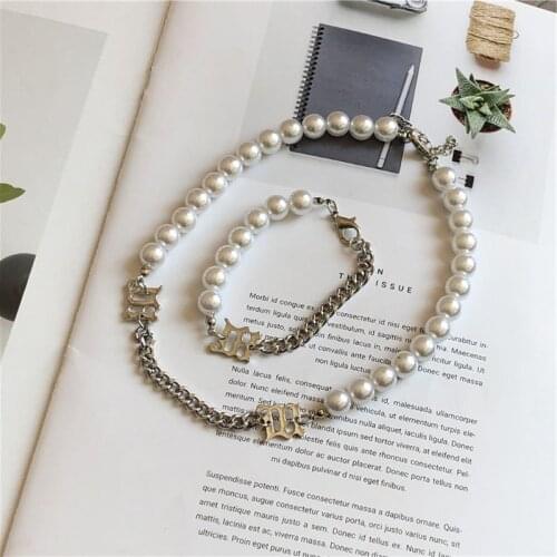 2Pcs Women Elegant White Pearl Metal Choker Bracelet Necklace Statement Jewelry Set Fashion Jewelry