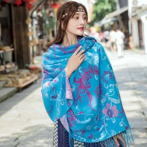 Oversize 140*140cm Floral Printing Square Blankets Russian Women Wedding Scarf Retro Style Cashmere Handkerchief Travel Shawl