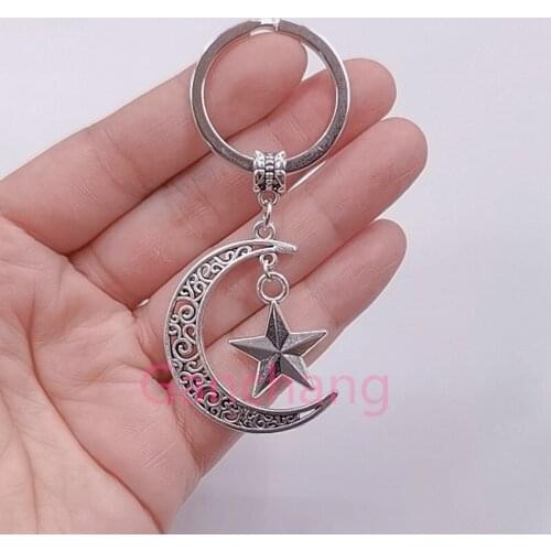 New Crescent Moon and Sun Keychain for Lovers Moon and Star Key Chain for Boyfriend and Girlfriend