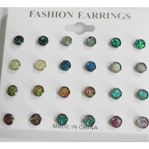 Yunkingdom Stud Earrings