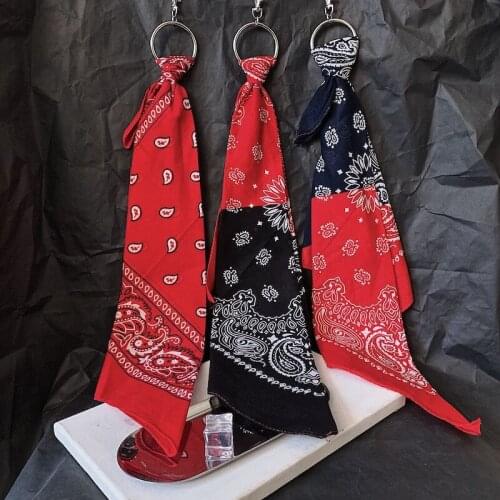 Street Big Round Alloy Pendant Key Chain Rock Punk Trousers Hipster Key Chains Pant Jean Keychain Hip Hop Kpop Accessories
