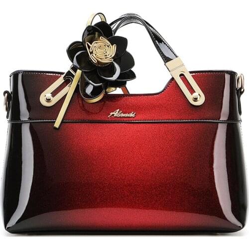 New Fashion Flower Women Handbags European Design Patent Leather Ladies Shoulder Bags Female Girl Brand Luxury Crossbody Bag