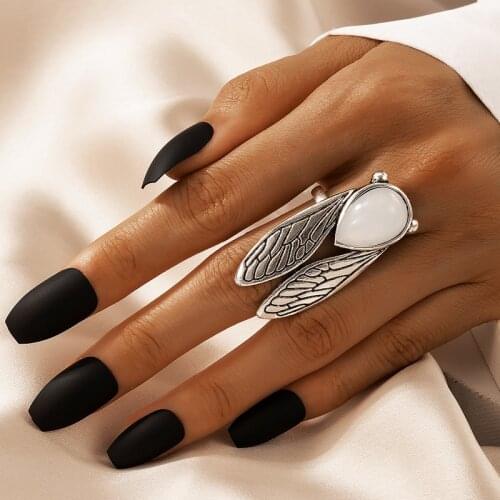 Tocona Bohemian Cicada Single Ring for Women Men Opal Stone Insect Silver Color Alloy Metal Jewelry Accessories кольца 18356
