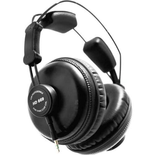 Superlux HD669 High fidelity Headphone Noise cancelling closed-back circumaural headphone for professional monitoring