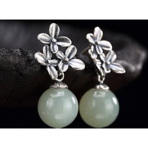 2018 Hot Sale Rushed Earings Fashion Jewelry S925 Pure Natural Hetian Jade Bead Flower Mosaic Lady High-end Earrings Wholesale