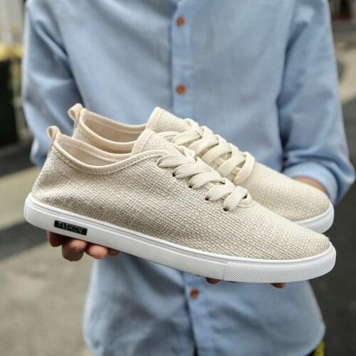 New Chaussure Homme Mens Sports Shoes Flat Bottom Lace-up Black Vulcanized Shoes Rubber Sole Casual Fall Non-slip Canvas Shoes