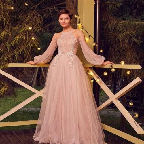 2020 New Arrival Long Sleeves Prom Dresses Vestidos De GalaSheer Lace Appliqued Buttons Back Long Formal Prom Gowns Middle East