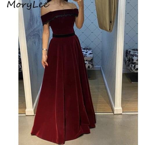 Burgundy Prom Dresses Boat Neck A-Line Floor Length Velour Pleated Prom Dresses With Zipper Back vestidos de fiesta de noche