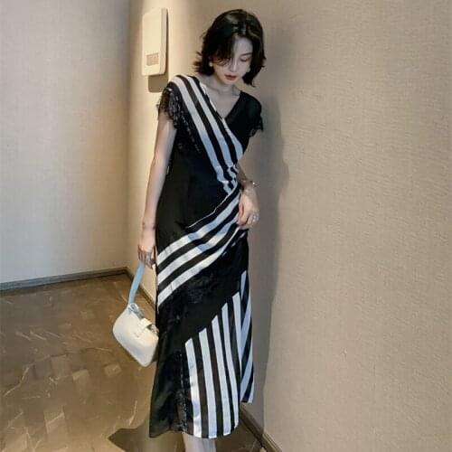 Elegant Striped Maxi Dresses V Neck Short Sleeve Vintage Dress Summer 2019 High-end Women Office Bandage Sexy Party Ladies Dress