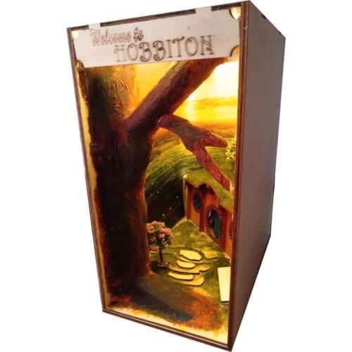 Creativity Diagon Alley Hobbit House Wooden Book Nook Bookends Handmade Decoration Hobbit House Castle Bookshelf Birthday Gifts