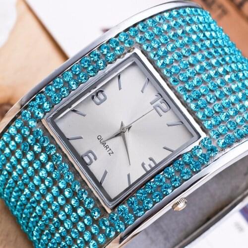 2018 Luxury Silver Womens Bracelet Watches Ladies Dress Watches Quartz Wristwatches Diamond Watch Relogio Feminino Square Clock