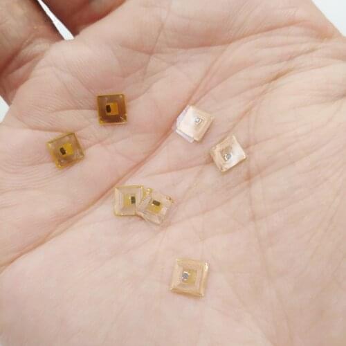 Free Shipping 5mm*5mm Mini Ntag213 NFC Tag 13.56MHZ FPC Sticker RFID Micro Chip 144 Bytes 1mm Reading Range