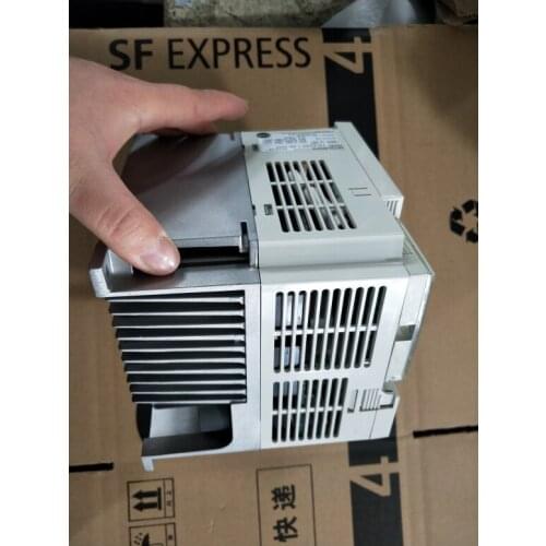 FR-E540-0.4K-CHT 0.4KW 0.75KW inverter Used One , 90% appaerance new , Good Working , Free Shipping