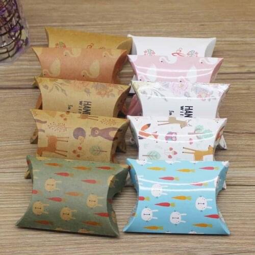9x7x2.5cm kraft Paper Box Pillow Shape Candy Box Wedding Favor Gift Boxes For Home Baby Shower Kids Birthday Party Supplies