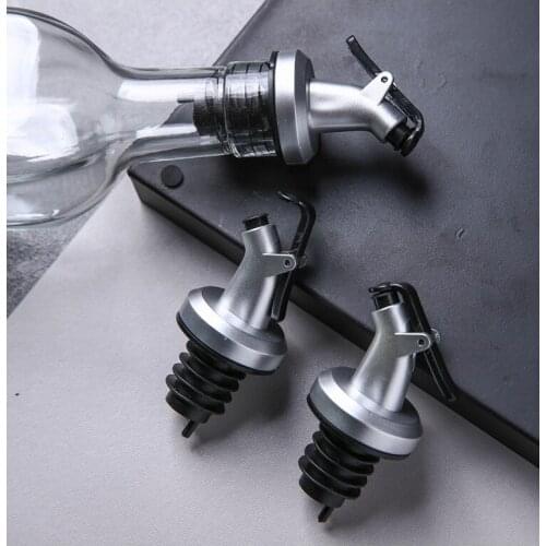 Oil Mouth Bottle Stopper Kitchen Push-type Oil Nozzle Plastic Pour Soy Sauce Bottle Cap Sauce Head Stopper Vinegar Bottles