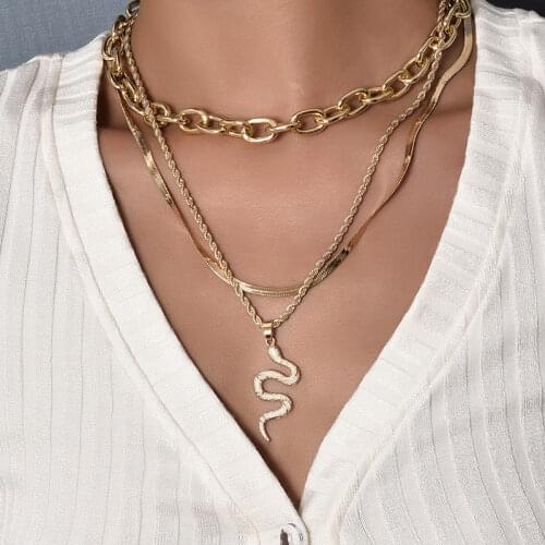 Personality Stylish Serpentine Pendant Women Multi-layered Combination Necklace Jewelry New Golden Necklace for Girl Gift