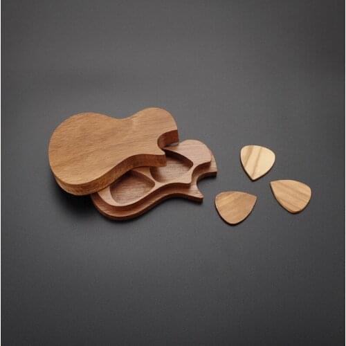 Wooden Guitar Picks Classic Triangles Guitar Picks for Electric Bass Guitar Music Instrument Accessory for Guitar Lovers
