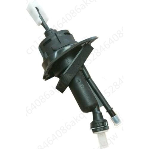 Car Clutch master cylinder Suitable for 2005Fo rd Fo cus2015 Manual gear clutch pedal Controller valve master pump assembly