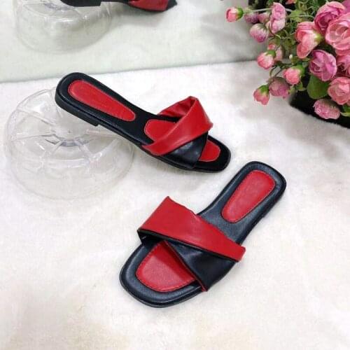 2021 Summer New Style Solid Color Casual Square Toe Open Toe Outdoor Large Size Beach Female Slippers