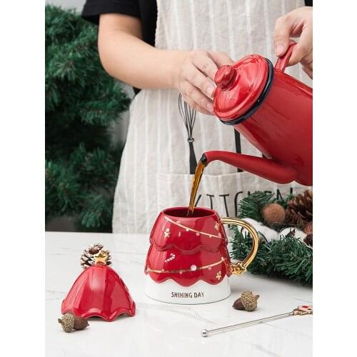 Creative Ceramic Mug Christmas Tree Coffee Water Cup With Spoon Lid Milk Tea Couple Drink Home Drinkware Gifts