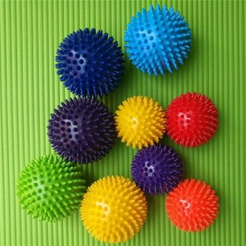 7.5 Cm9.5cmpvc Acanthosphere Massage Acupuncture Point Grip Strength Ball Pointed Nail Fascia Yoga Ball Fitness Ball Thorn Ball