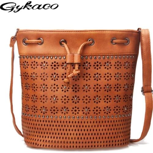 Gykaeo 2020 Winter Women Bucket Bag Vintage Rivet Hollow Out Crossbody Messenger Bags PU Leather Shoulder Bag Bolsa Feminina