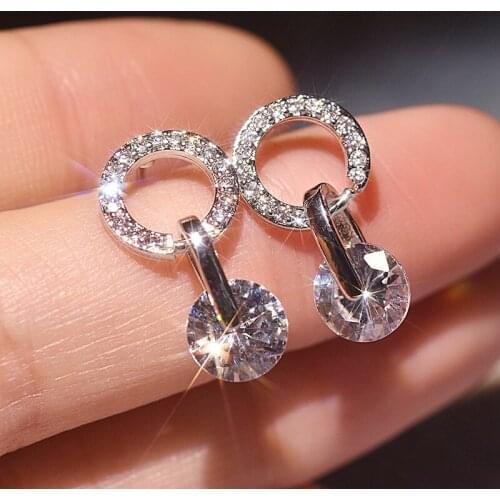 Exquisite Fashion White Zircon Stud Earrings for Women Charm Unique Women Party Earring Jewelry