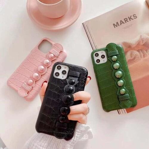 Luxury Crocodile Wristband Pearl Casefor IPhone 11 Pro Max Phone Case Cover High-end Leather Shell Protectiver for Iphone 11