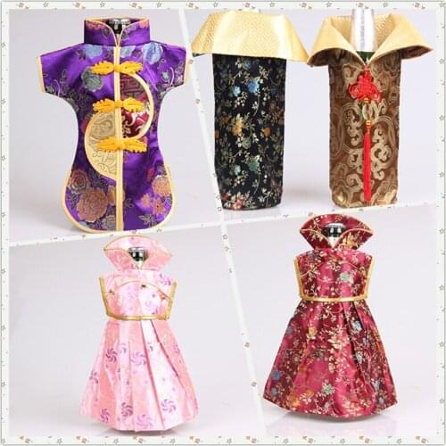 Delicate party decoration embroidered wine bottle displaying tool