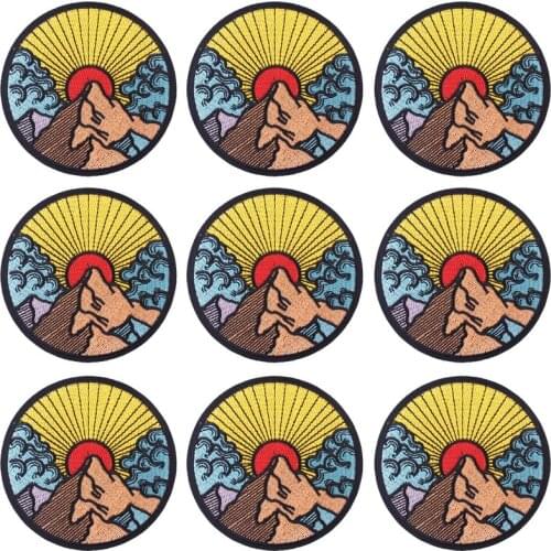 10Pcs/Set DIY Adventure Embroidered Patches For Clothing Iron On Mountain Embroidery Patch For Clothes Applique For Badge Stripe