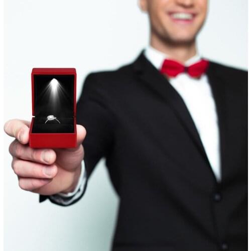 LED Ring Box Creative Illuminated Ring Box for Marriage Proposal Ring Box with LED Interior Lighting for Engagement Wedding