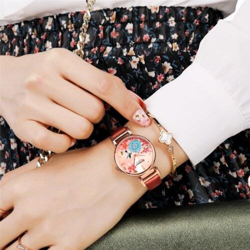 CURREN leather ladies watch 2020 autumn and summer new quartz ladies watch female clock fashion flower dial Relogios Feminino