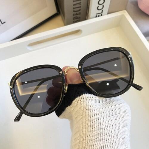 High Quality Retro Mens Round Sunglasses Women 2020 Fashion Driving Black Oval Sun Glasses Female Lady Men Shades Accessory