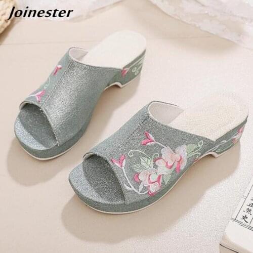 Women Satin Slippers Open Mouth Embroider Ethnic Slides Ladies Outdoor Chunky Heel Sandal Slipper Woman Summer Platform Mules