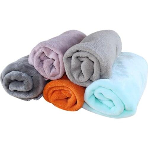 Pet Puppy Dog Blanket Mats Super Soft Warm Coral Velvet Kennel Mat Cat And Dog Blanket Sleeping Bed Sofa Cover Pet Supplies