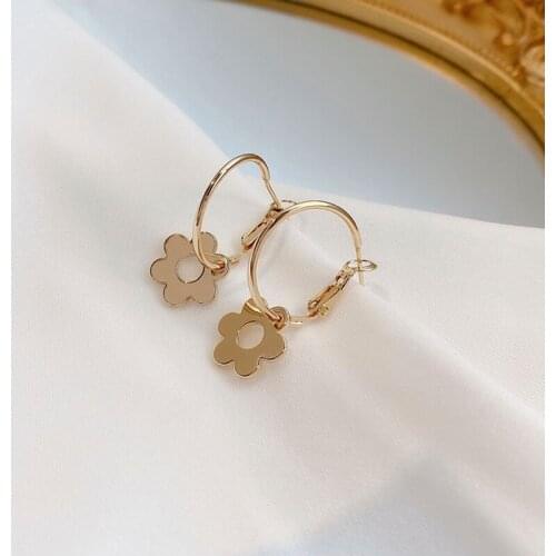 SRCOI New Trendy Simple Glossy Metal Flower Ear Buckle Small Exquisite Drop Earring Women Daily Temperament Jewelry Gifts 2021