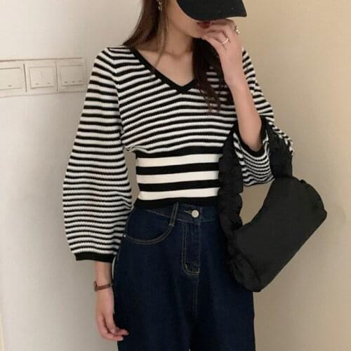 Korean Striped Puff sleeveKnitted Sweaters Pullovers 2021 Autumn Long Sleeve V-neck Tops Fashion Ladies thin sectionJumpers