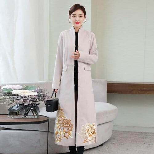 Chinese Style Stand Collar Winter Coat Woman 2021 Vintage Flower Embroide Cotton Loose Coat Female National Style Big Size 11562