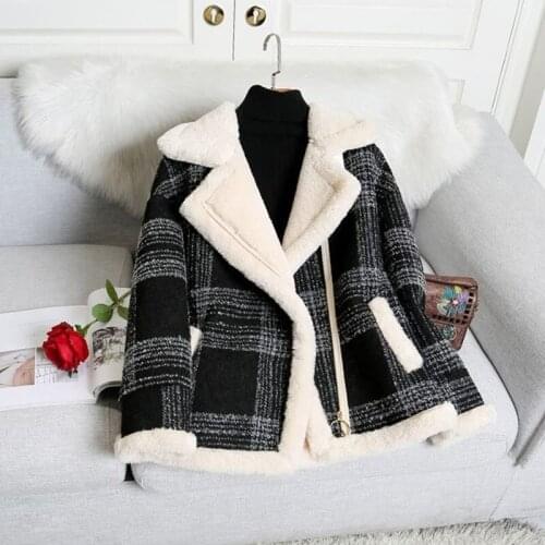 Short Jacket Women 2021 Winter New Korean Version Loose Plus Fleece Plaid Woolen Coat Jacket Female Outerwear